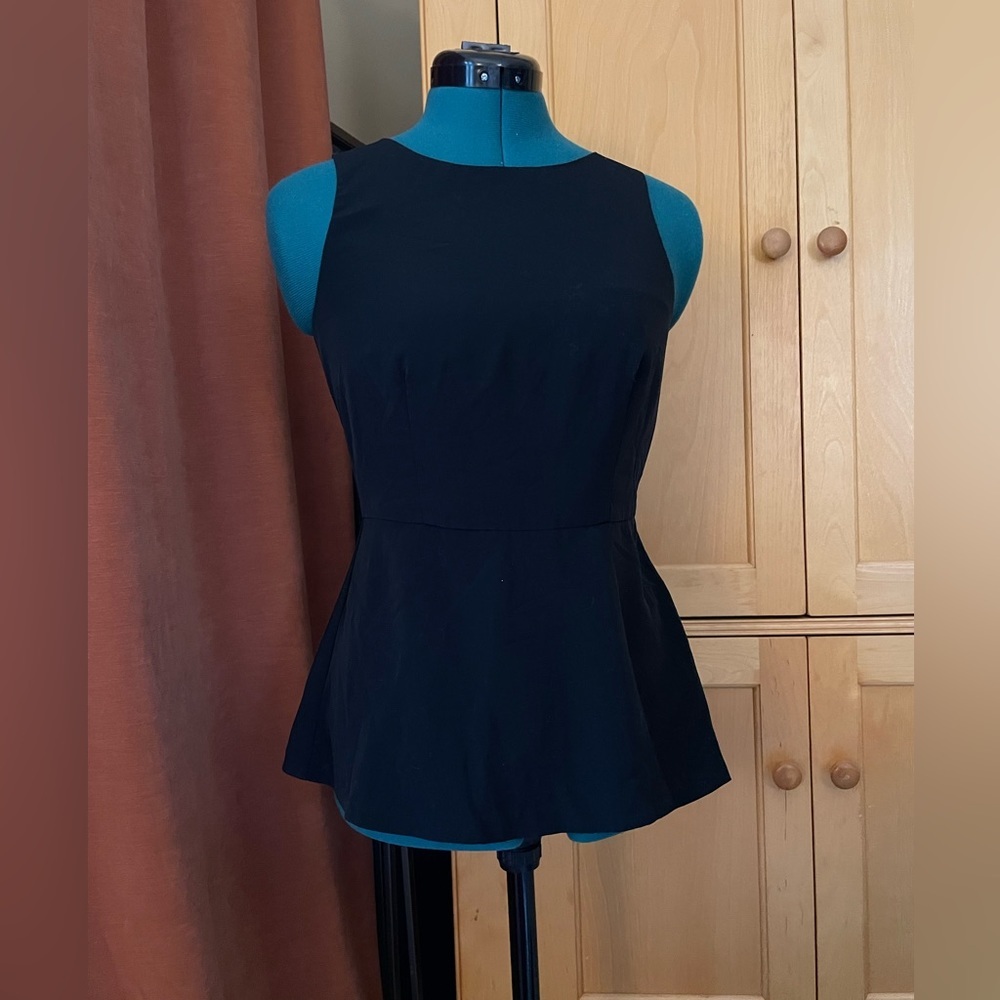 Banana republic black fitted blouse